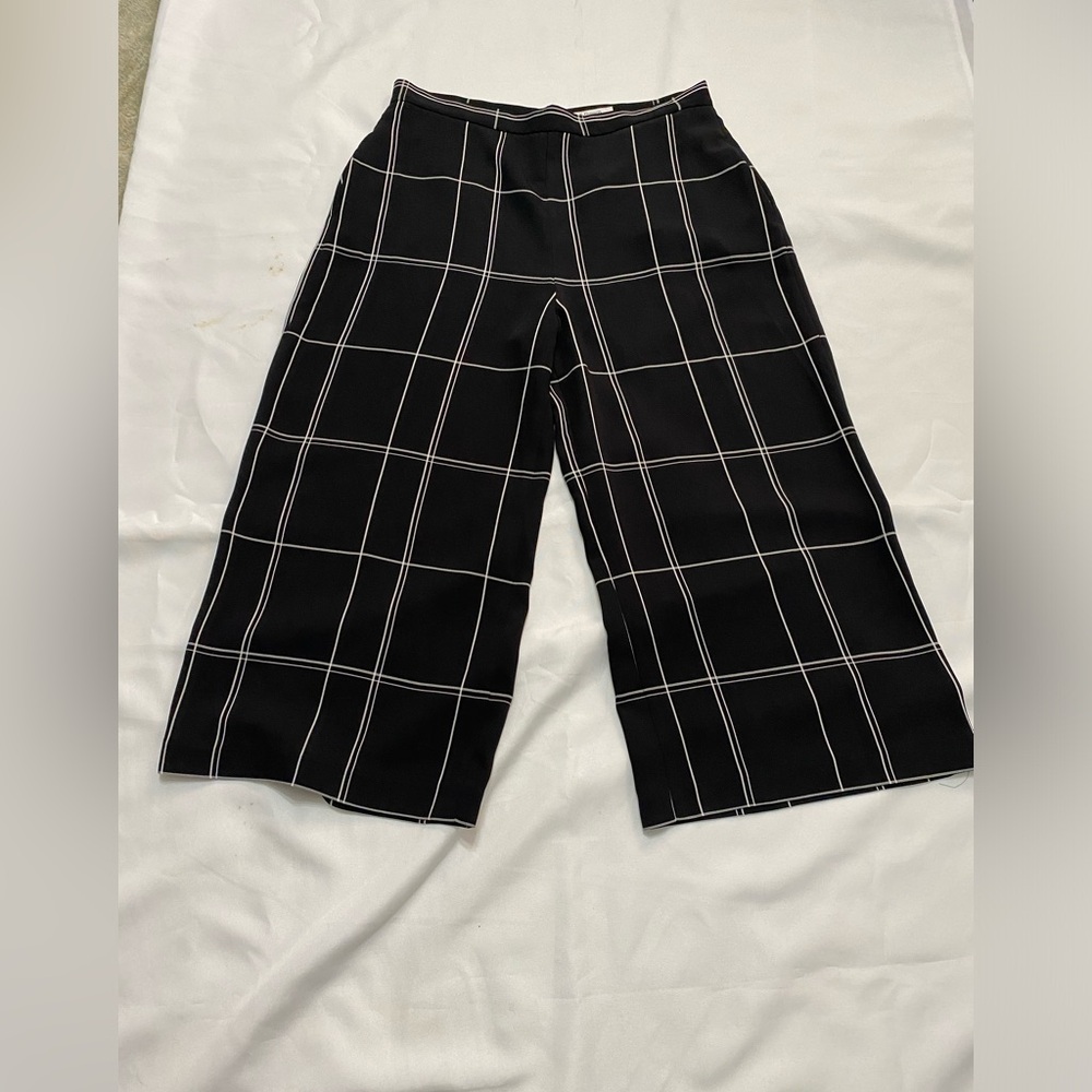 L. K. Bennett London Black Window Pane wide leg cropped pants size 12